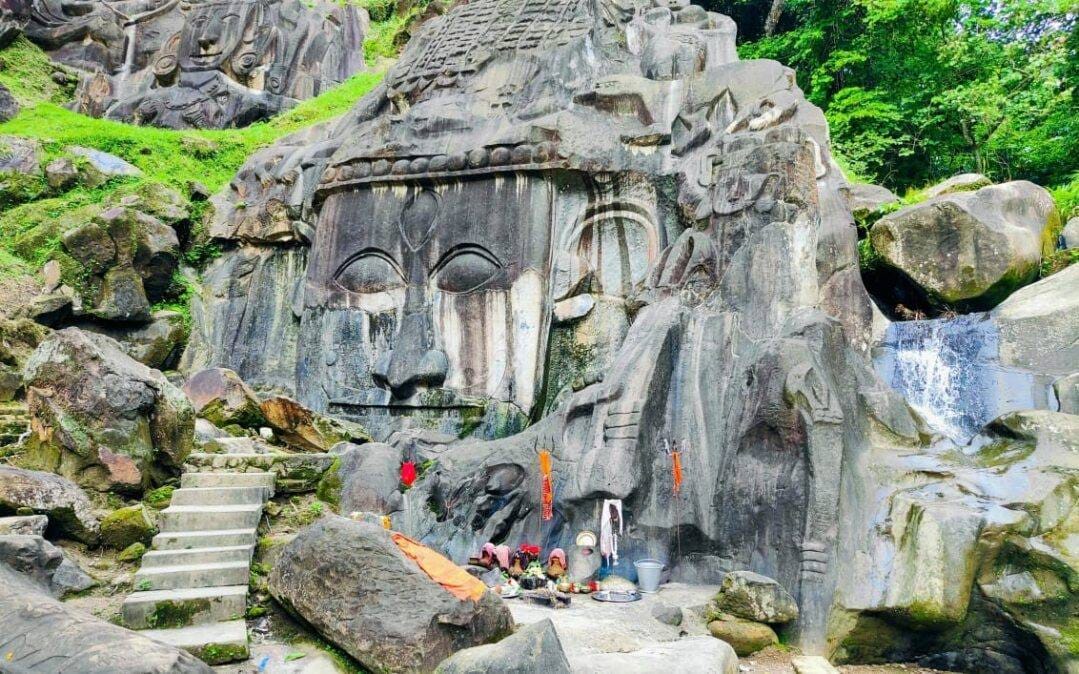 Unakoti
